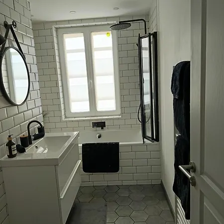 Apartment Porte De Secours *